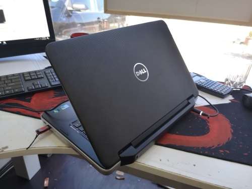 *SOLID SPEC i5*DELL VOSTRO 1540*i5-480m*4GB RAM*500GB HDD*DVD*HD DISPLAY*